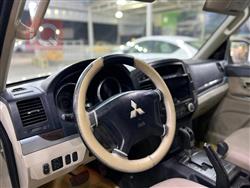 ميتسوبيشي باجيرو